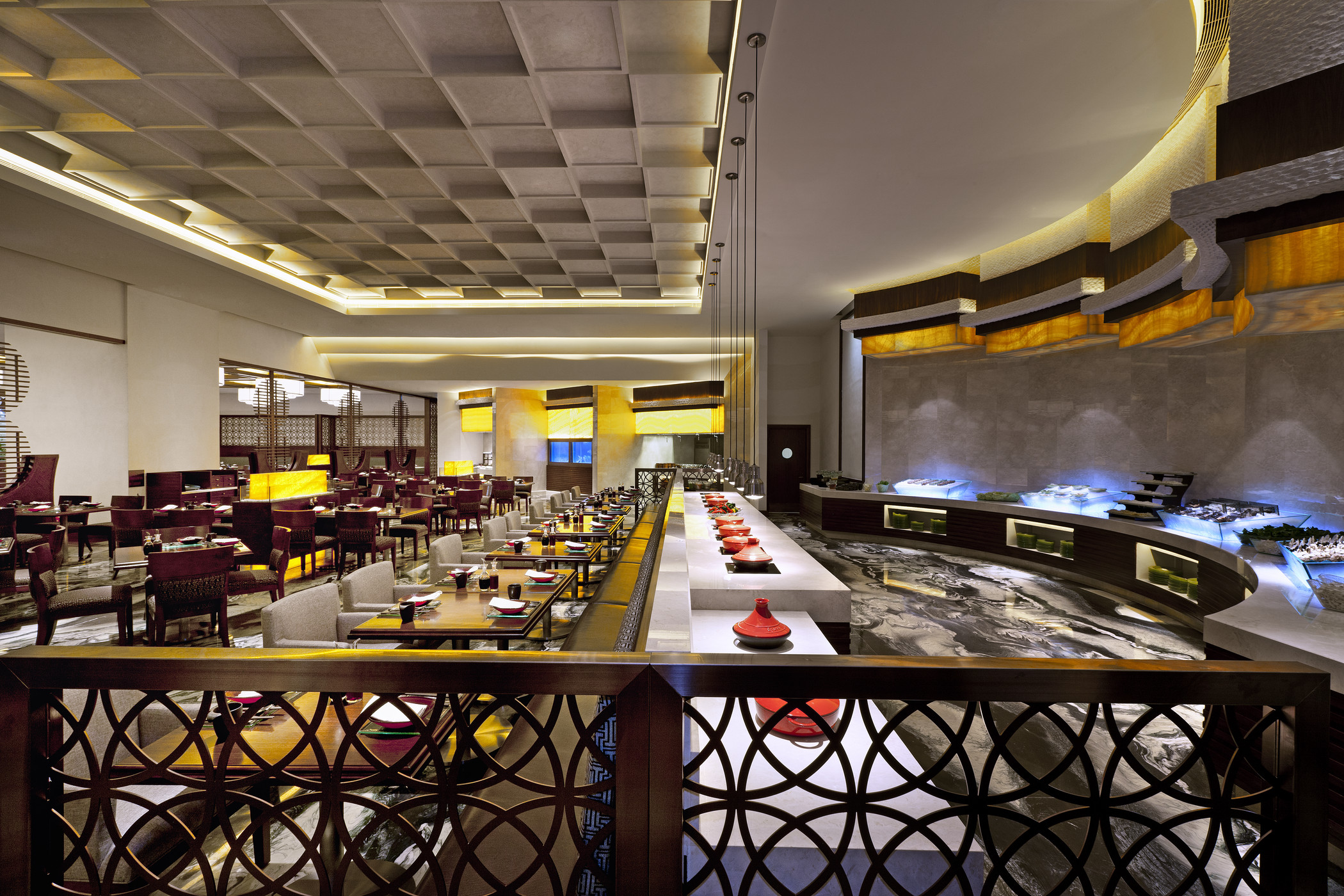 澳門全城開始倒數,迎接將於2012年9月開幕的「澳門喜